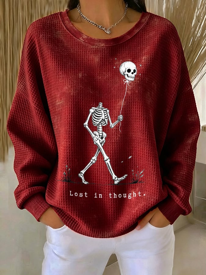 Women's Retro Halloween Lost In Thought. Printed Sweatshirt